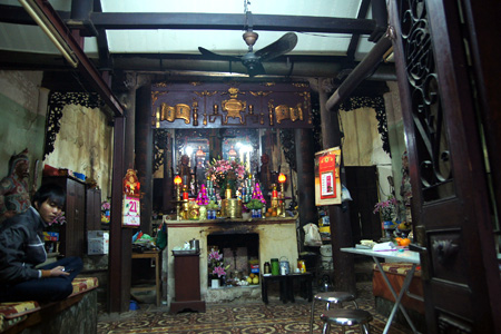 http://www.baodatviet.vn/Uploaded_CDCA/quocquan/20110217/cdv-vinhtru-2.jpg